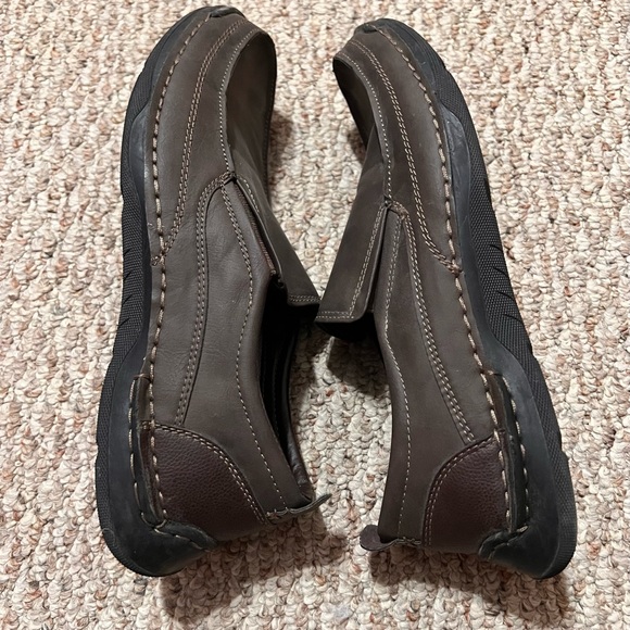 Barely Used
IZOD men's memory foam slip on shoes
size:US10.5 - Picture 4 of 8